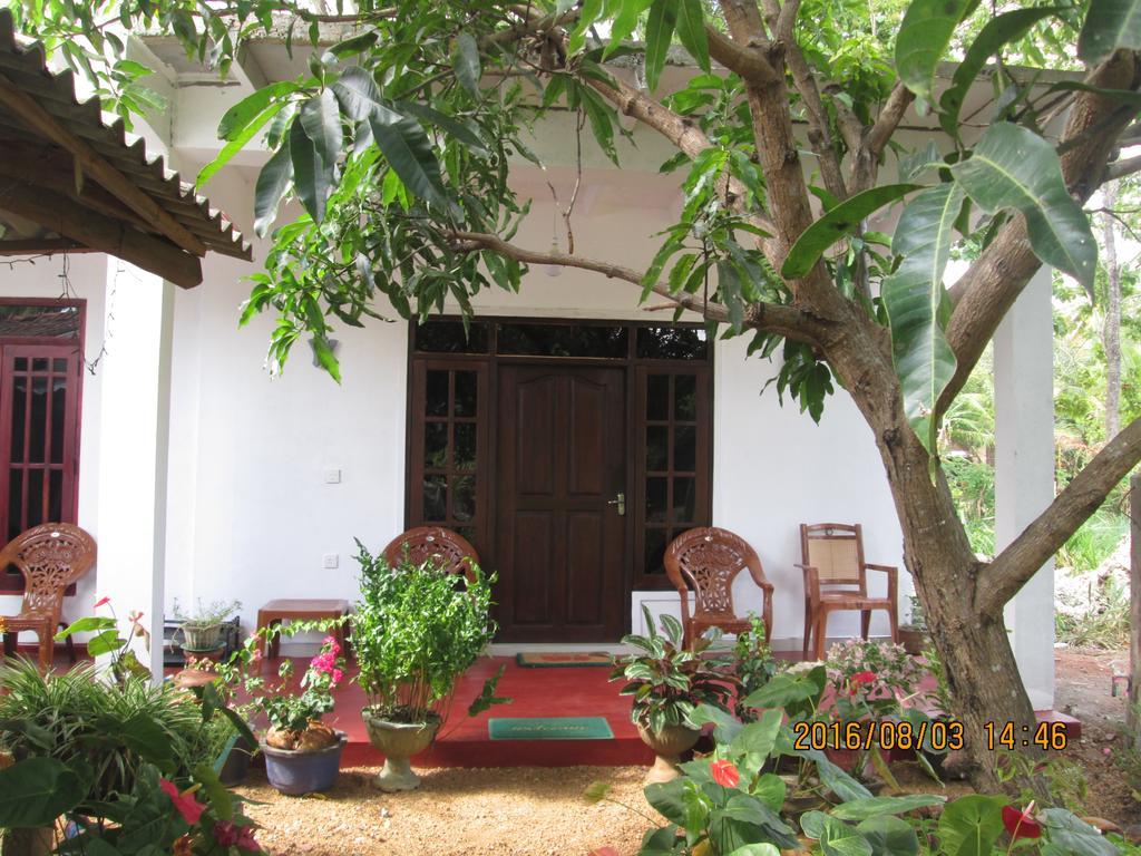 Sigiriya River Side Home Stay ภายนอก รูปภาพ