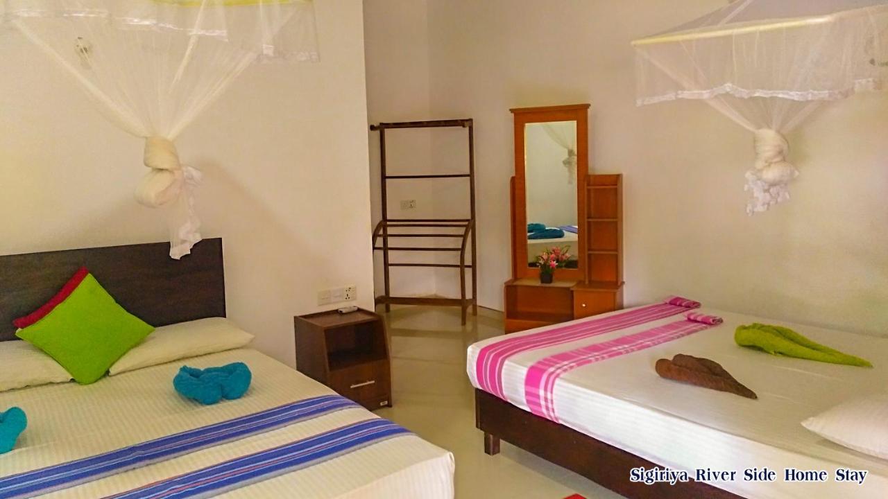 Sigiriya River Side Home Stay ภายนอก รูปภาพ